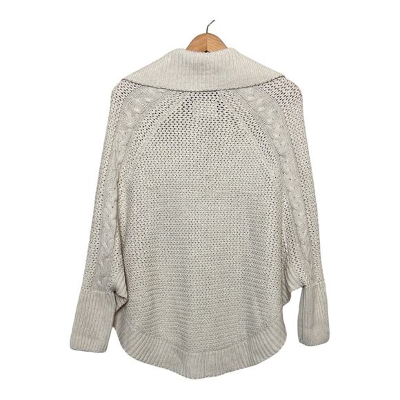 Ugg Maribeth Cable Knit Wool Blend Cocoon Sweater Cape Size Small - Picture 5 of 8